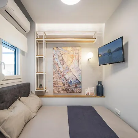 P Deluxe 3 * Thessaloniki